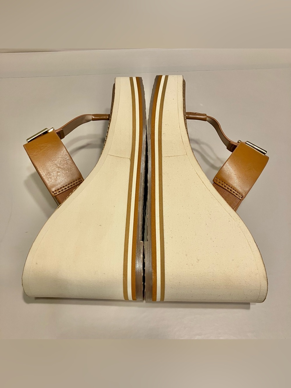 ALDO Acarenia wedge sandals cognac gold-tone accents platform wedge heel Sz 7.5 - Picture 8 of 14
